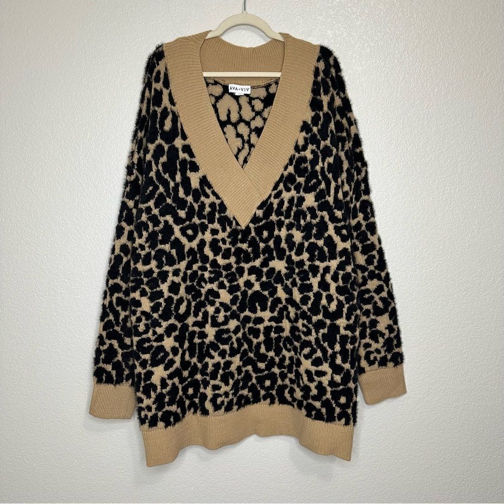Ava & Viv Leopard Print Fuzzy V-Neck Pull Over Sw… - image 2